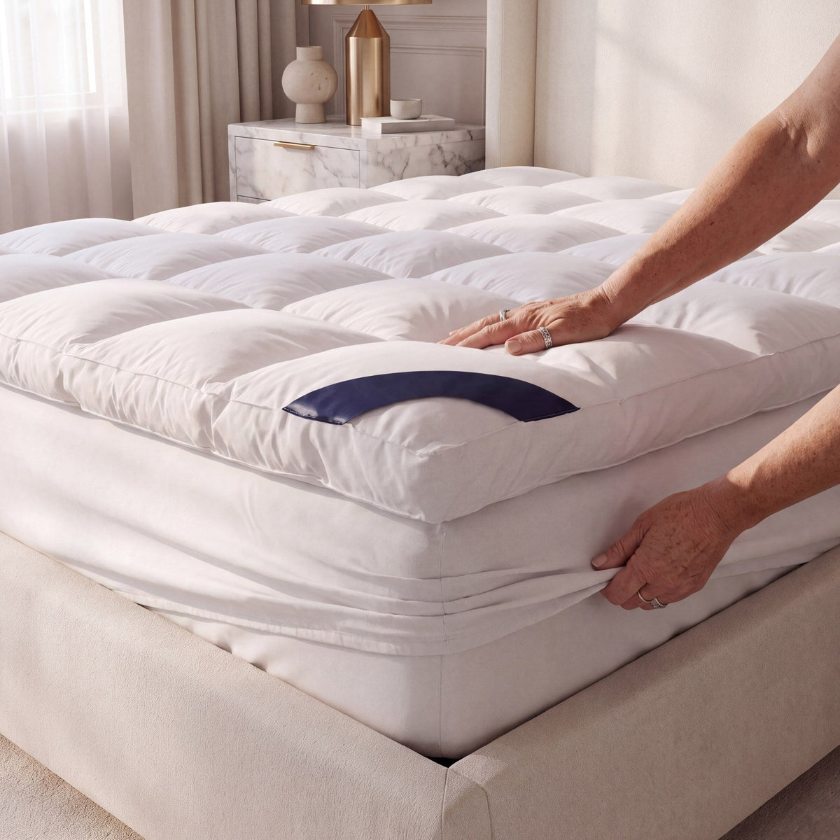Hotel Luxury Topper and Pillow Bundle