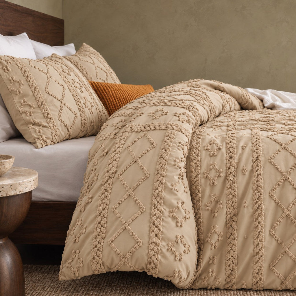 Tufted comforter detail, Khaki